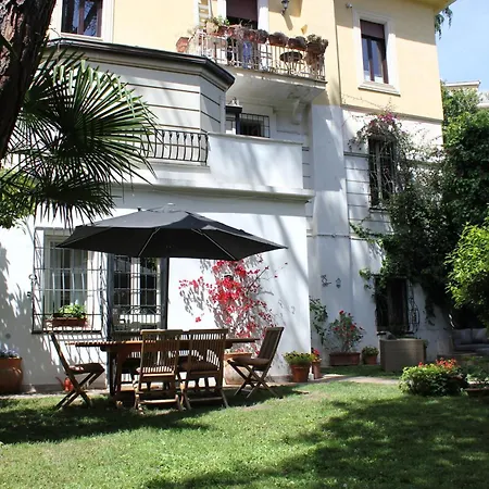 Giardino Dei Giganti, 5 Minute Walk To The Subway B Apartment Rome Exterior photo